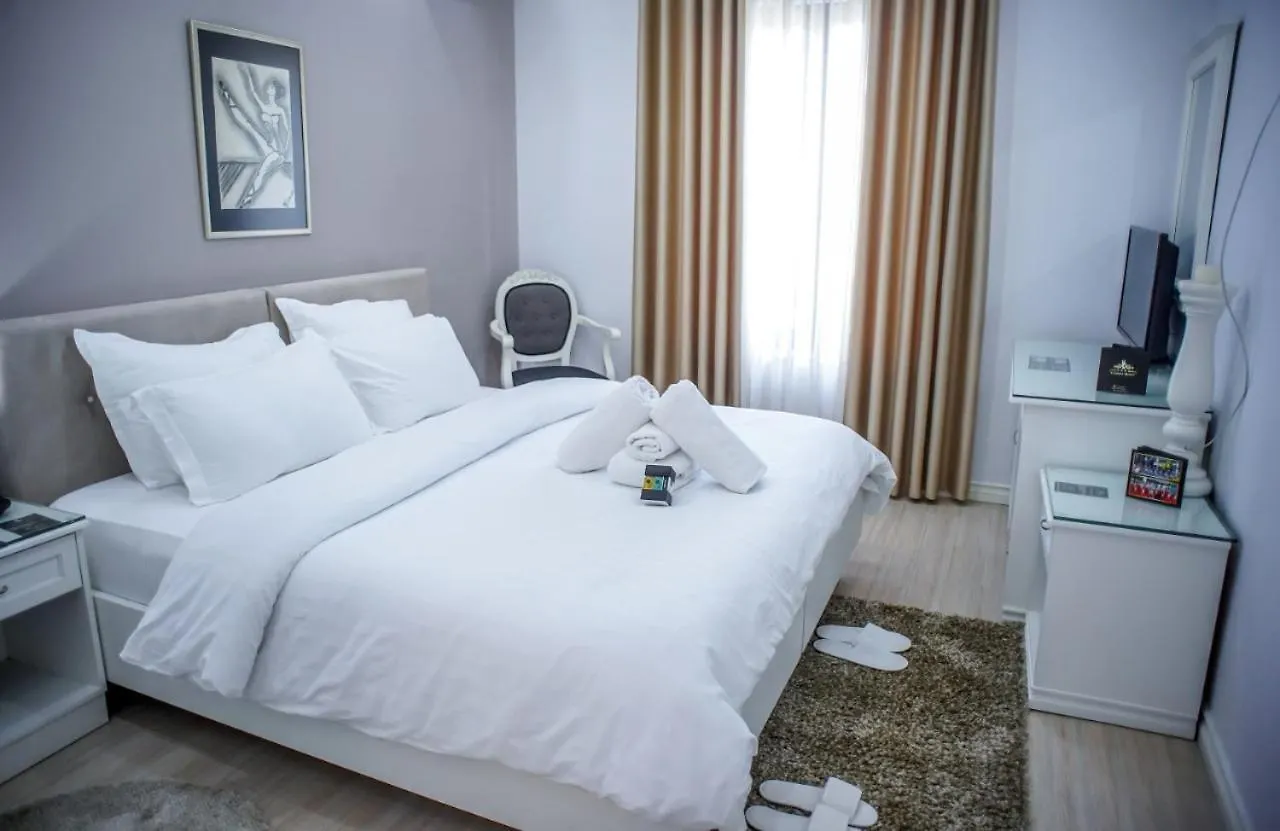 Univers Resort